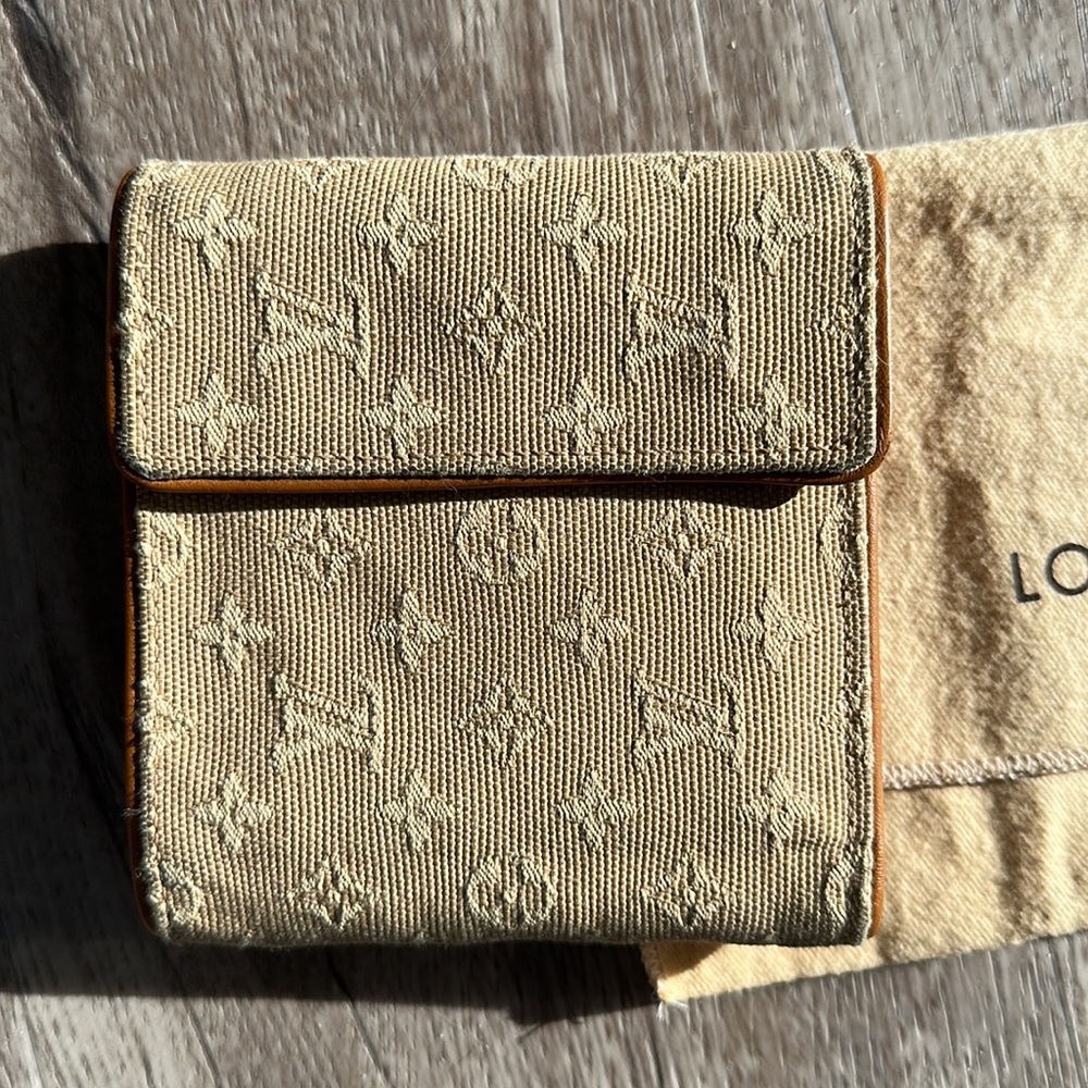 Louis Vuitton beige monogram Mini Lin Canvas Compact wallet